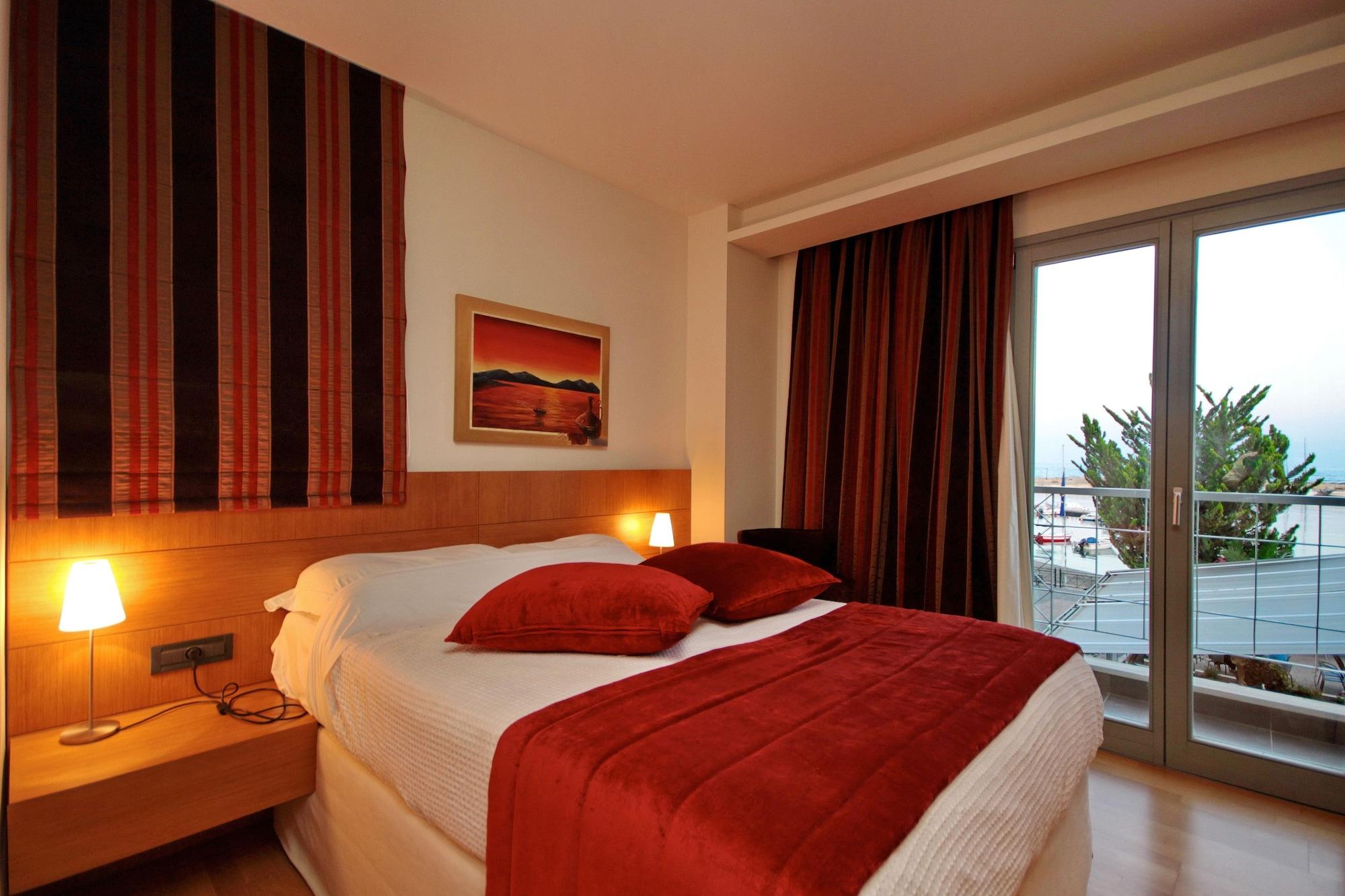 Astros Beach Boutique Hotel Parálion Ástros 외부 사진